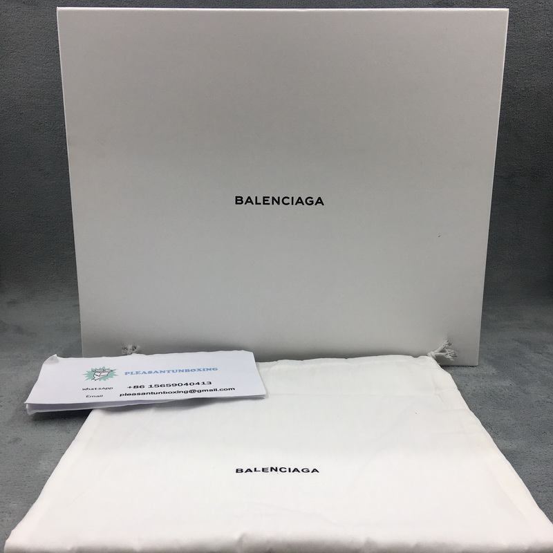 Authentic Balenciaga 17FW Tripe-S 3